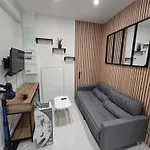 35m2 1er Ou 2eme étage Avec Wifi - 2chambres - Rénové - Hypercentre Foix