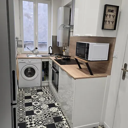 35m2 1chambre Avec Salon Ou 2chambres Petit Salon - Centre Historique 公寓 *