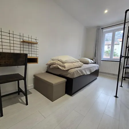 شقة 35m2 1chambre Avec Salon Ou 2chambres Petit Salon - Centre Historique فوا