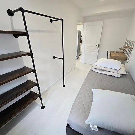 Apartament 35m2 1er Ou 2eme Etage Avec Wifi - 2chambres - Renove - Hypercentre *