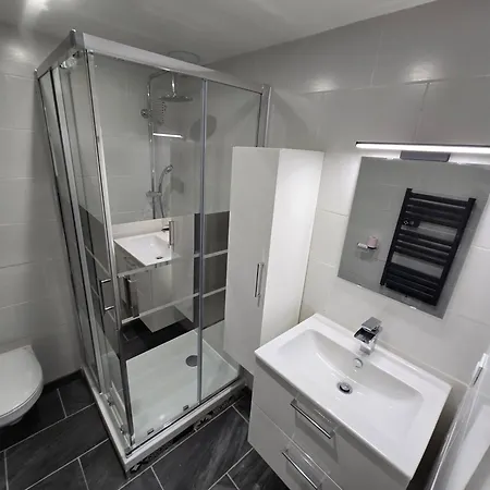 Renove Et Entier Rue Delcasse 2 Hypercentre Apartamento Foix