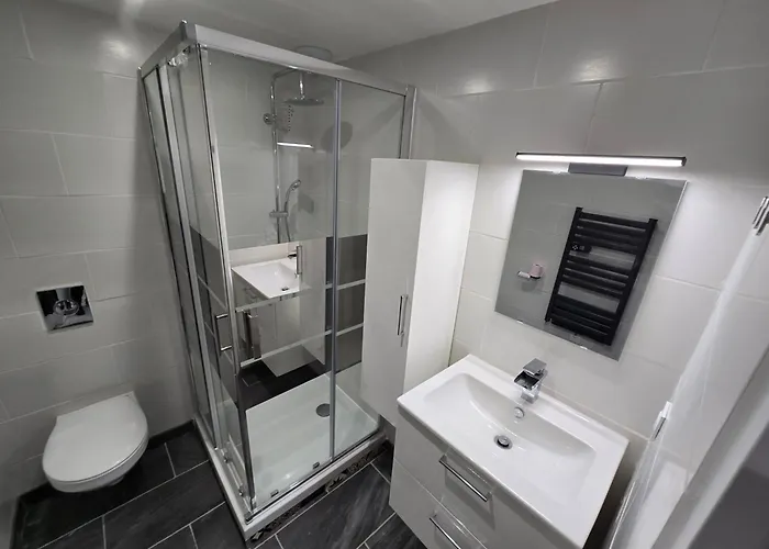 Entier 35m2 Avec Wifi - 2chambres - Renove - Hypercentre شقة فوا